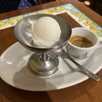 ラ・トリプレッタ - 