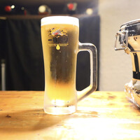 大衆肉酒場 こだわり米 匠 - 一番搾り 生ビール(中 539円)