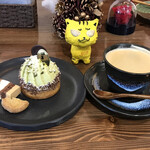 Cafe & sweets Cherfi - プレミアムモンブラン・ピスタージュ680円＋ホットコーヒー250円
