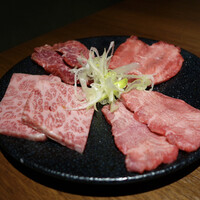 個室焼肉ITADAKI 馬車道 - 