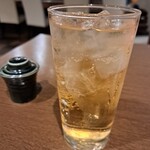 Teruya - ハイボール。ランチのドリンクはアルコールも注文可能