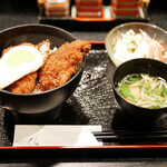 くら - ヒレカツ丼定食