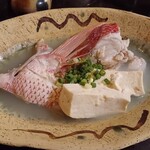 旬菜処 びいどろ - アカマチのカマと島豆腐のマース煮