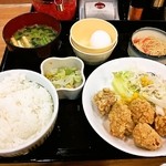 なか卯 - 唐揚げ定食