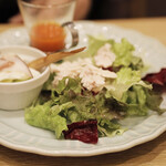 Mango Tsuri Kafe - 季節の前菜プレート　