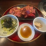 炭火焼肉 久 - 上久ランチ