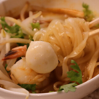 マンゴツリーキッチン ガパオ_1