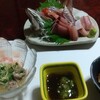 池田屋旅館 - 料理写真:前菜と刺身