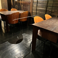 神宮前もくち - テーブル席 神宮前もくち - テーブル席