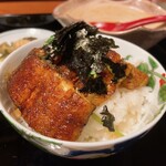 鰻花房 - 鰻懐石 12000円
      うな丼