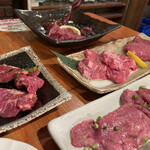 Yakiniku Moumou Kuukuu - 