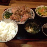 雛どり - から揚げ定食