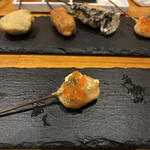 楽食亭 - サーモンイクラのせ