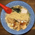 光正らーめん - 平打ちストレート中太麺