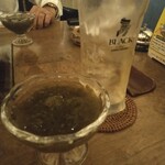 お料理 ひ魯ひ魯 - お通しはもずく