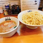 自家製麺 公園前 - 