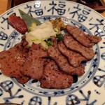 肉匠の牛たん たん之助 - そこそこ枚数はあるけどね