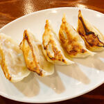 [Recommended] Fried Gyoza / Dumpling