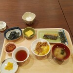 ホテル トップイン - 和定食、ほうじ茶