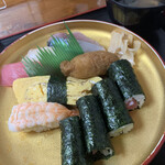 Aji Sushi - 松ランチの寿司。