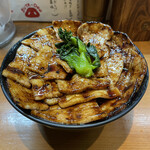 豚大学 - 豚丼（大）950円