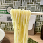 190213916 - ワガママ言って店主さまに細麺でお願いしました✧︎⡱この麺が、とっても美味しい꒰˘̩̩̩⌣˘̩̩̩๑꒱♡