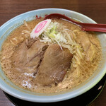 ラーメンさんぱち 本店 - 味噌ラーメン