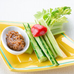 Meat miso dip with three kinds of vegetables