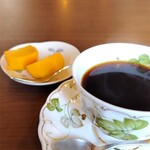 Kixtsucchinnakayama - ・コーヒー(サービスの柿付き)