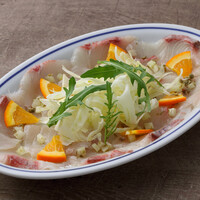 カンパチのカルパッチョ、ウイキョウとケッパー、オーリオアランチア