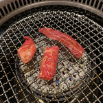 Yakiniku Sugimoto Housen - 乗せて。