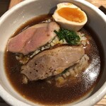 鴨出汁中華蕎麦 麺屋yoshiki - 北海鴨の中華蕎麦（醤油）+味玉+小ライス