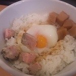 麺人 ばろむ庵 - 温玉飯200円