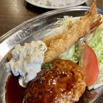 タンタン - ハンバーグ&エビフライランチ