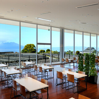 圧巻の景色！壺畑や桜島、錦江湾を望むくつろぎの空間