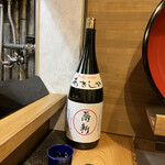 KYOZAN - 新地らしく日本酒を初めシャンパンも。こちらは大阪の地酒・秋鹿。