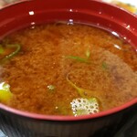 末広寿司 - ◆お椀【甘エビ出汁の味噌汁】