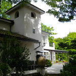 アルベルゴ・バンブー - 森の中に佇む洋館