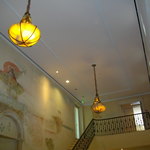 アルベルゴ・バンブー - 天井が６mもある店内