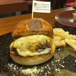 Burger Revolution Tokyo Wine & Bar - 