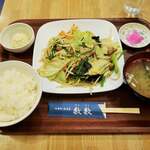 Oshokuji Izakaya Sakusaku - 肉野菜炒め定食