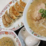 餃子の王将 - 一等星☆定食