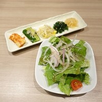 近江うし 焼肉 にくTATSU 青山本店 - 
