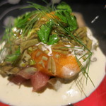 エクアトゥール - 25年5月　三陸産アワビとバチマグロのトロ、オクラのソースとじゅんさい添え　アップ