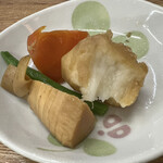 Taishuu Sakaba Ichifuku - 繊維を感じない、美味しい里芋！穂先の竹の子も柔らか。