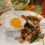 カジュアル タイ料理 カオサンカァ - 本日のガパオ