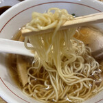利尻昆布ラーメン くろおび - 細麺美味しい
