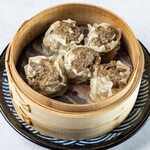Oolong Chinese dumpling (1 piece)