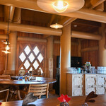 農家レストラン 陽・燦燦 - 水はセルフ。ミントが入っていておいしい。