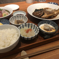 魚とおばんざい 泉士 - 